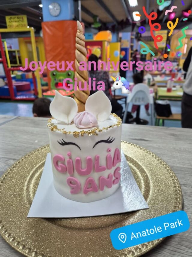 Un peu de magie et beaucoup de gourmandise ✨🦄
Ce joli gâteau licorne a été réalisé pour l’anniversaire d’une petite princesse Giulia 💕
Couleurs douces, paillettes et rêve au rendez-vous… de quoi faire briller les yeux et fondre les cœurs ! 🎂💖

Encore un Joyeux Anniversaire Giulia 🥰

#GâteauLicorne #AnniversaireEnfant #CakeDesign #MomentsMagique 
#castres