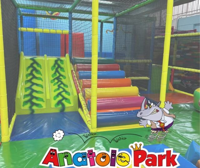 🎉 Vacances = fun garanti !🎉

Marre des écrans ?
👉  direction Anatole Park  !

📆 ouvert tous les jours pendant les vacances  !!🥳

# anatolepark  #parcindoorenfants  #famille #castres_ma_ville #fun