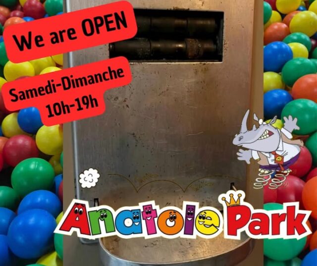 🎉🥳 Bonne nouvelle ! Anatole Park est ouvert ce samedi et dimanche de 10h à 19h ! 🥳🎉

Besoin de dépenser l’énergie débordante des enfants ? Ou simplement envie de retrouver votre âme d’enfant le temps d’une journée ? 😄

Chez Anatole Park, les petits courent, sautent et s’amusent… et les grands profitent aussi !

Au programme : rires, jeux, bonne humeur, crêpes, gaufres .... !

📅 Samedi & Dimanche
⏰ 10h – 19h

Venez vous défouler en famille ou entre amis et repartir avec des souvenirs plein la tête !

👉 On vous attend nombreux à Anatole Park ! 💙🎉 #AnatolePark #SortieEnFamille #WeekendFun #OnVousAttend #BonneHumeurGaranties